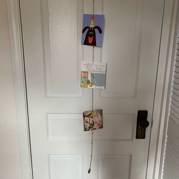 Photo display - Picture 1 of 6